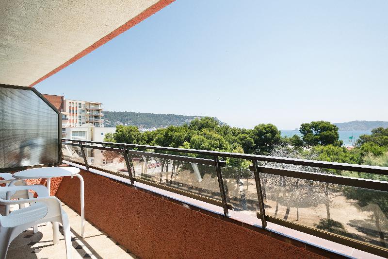 أولاستارتيت Apartamentos Salles Beach المظهر الخارجي الصورة