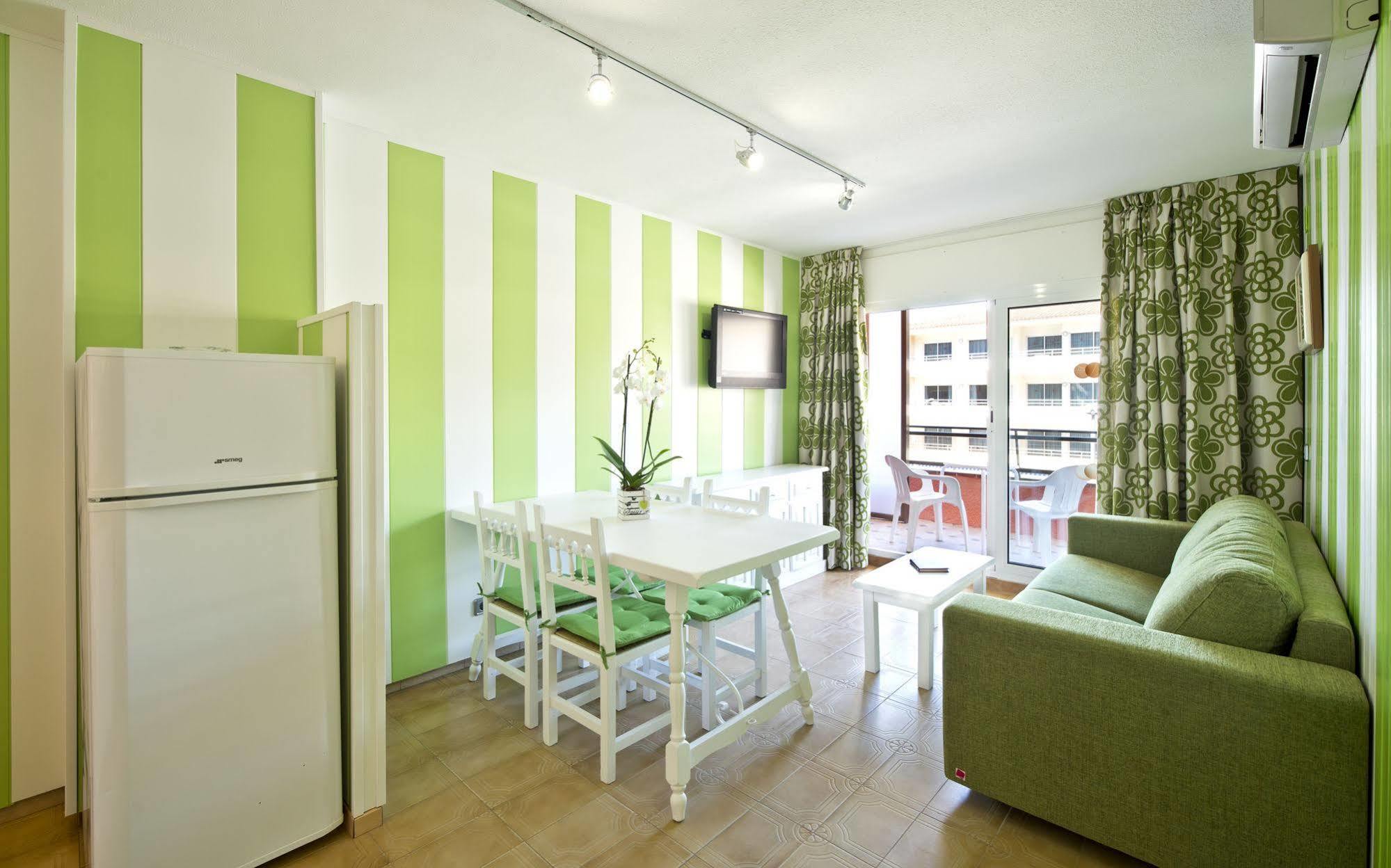 أولاستارتيت Apartamentos Salles Beach المظهر الخارجي الصورة